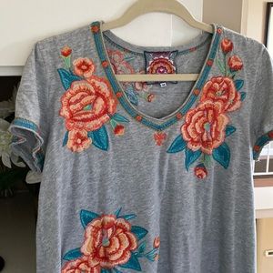 Johnny was casual top